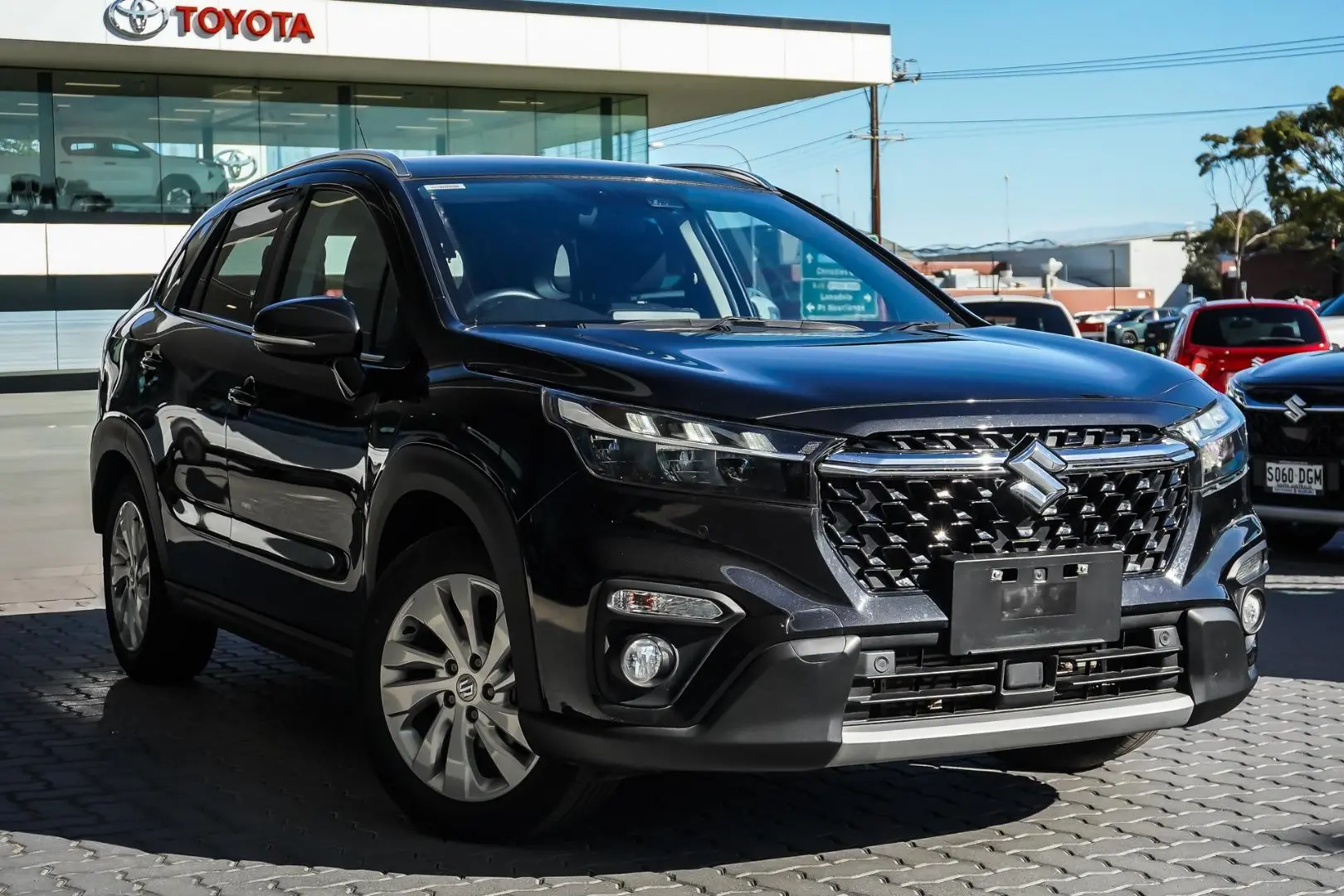 2024 Suzuki S-Cross Gallery Image 2