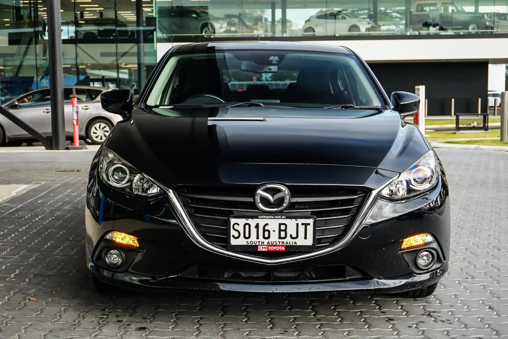 2015 Mazda 3 Gallery Image 4