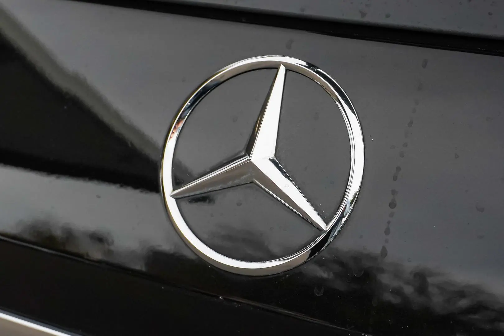 2017 Mercedes-Benz GLE-Class Gallery Image 14
