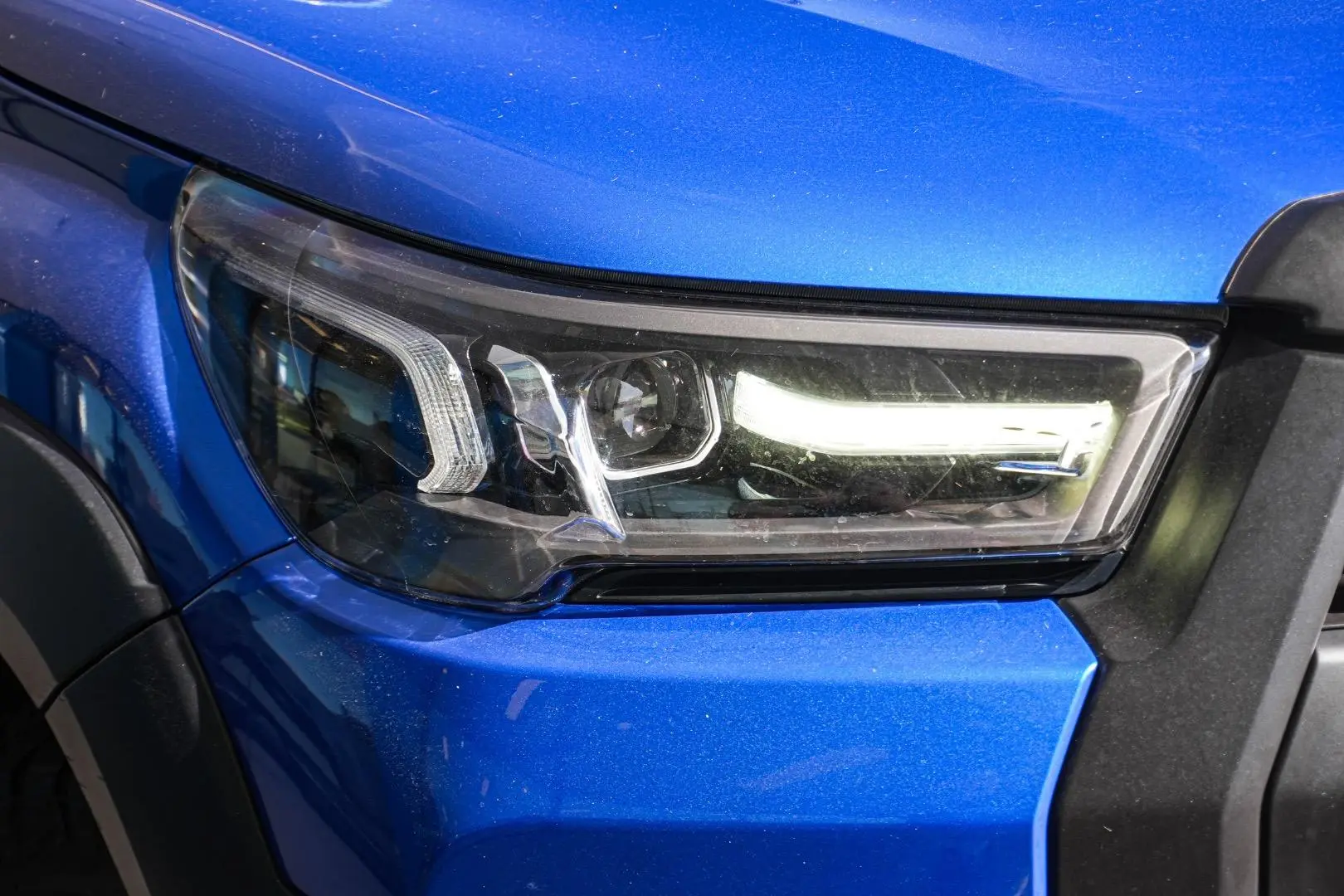 2022 Toyota Hilux Gallery Image 12