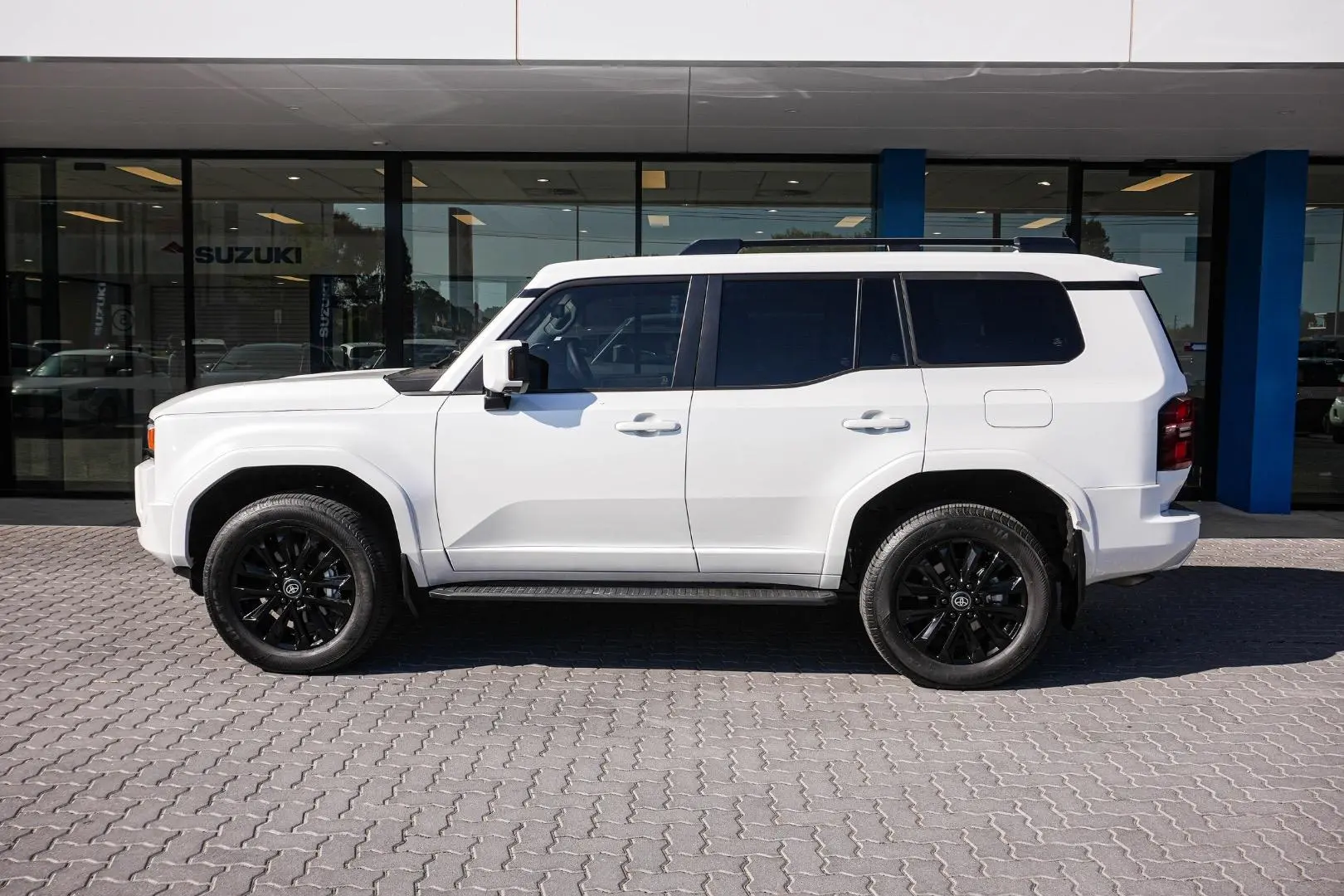 2026 Toyota Landcruiser Prado Gallery Image 4