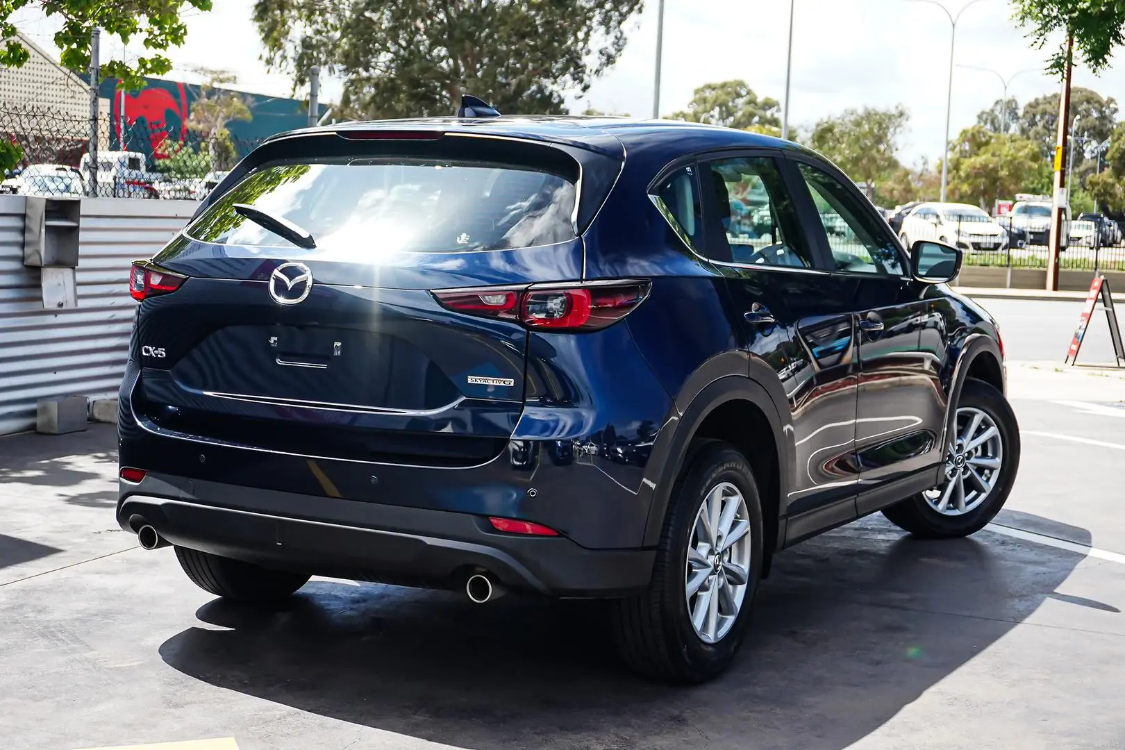2024 Mazda CX-5 Gallery Image 3