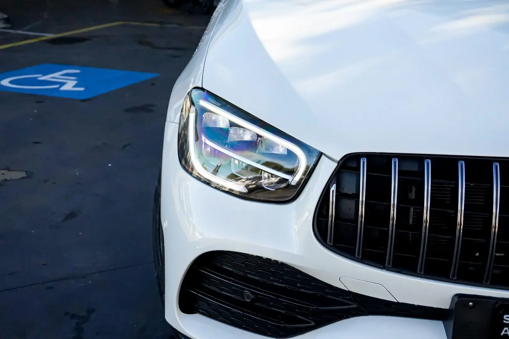 2022 Mercedes-Benz GLC-Class Gallery Image 13