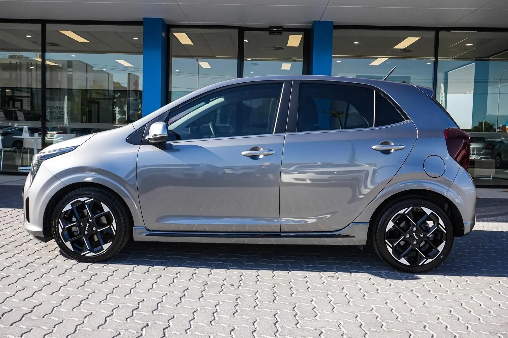 2024 Kia Picanto Gallery Image 4