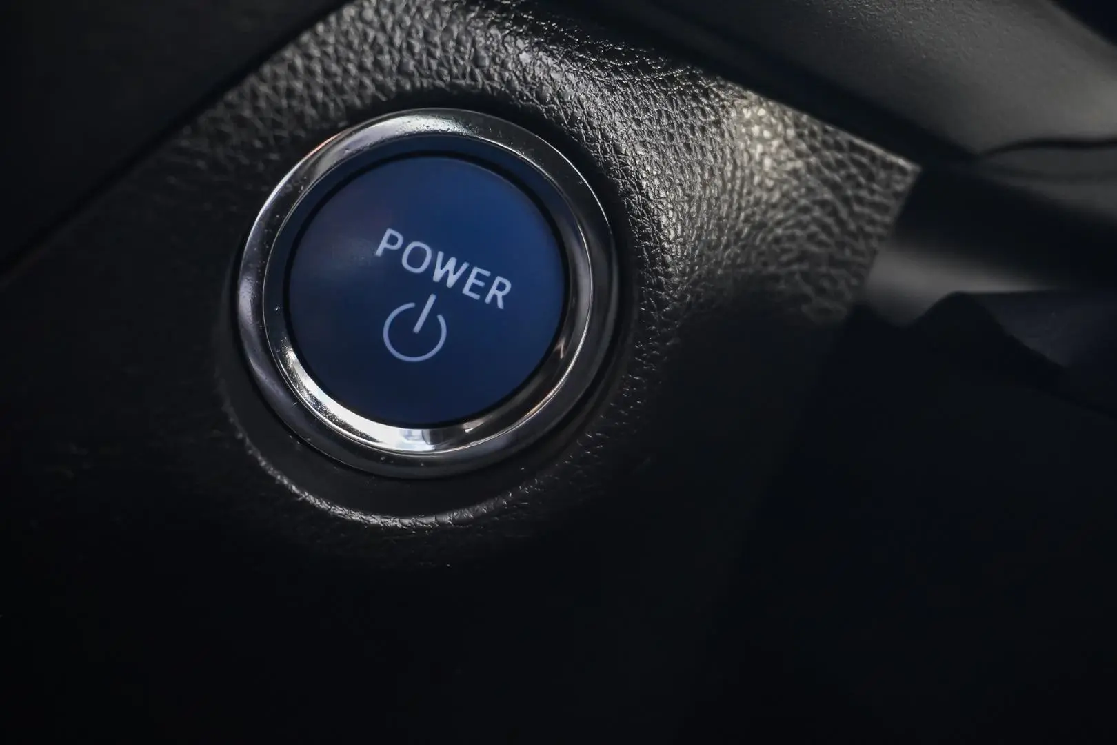 2020 Toyota RAV4 Gallery Image 24