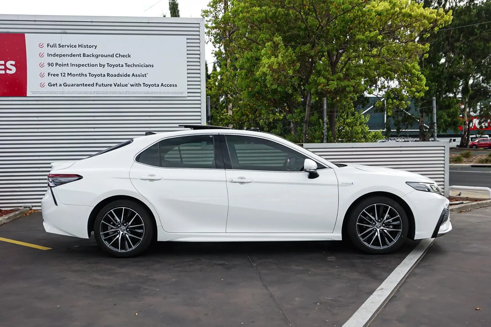 2024 Toyota Camry Gallery Image 4