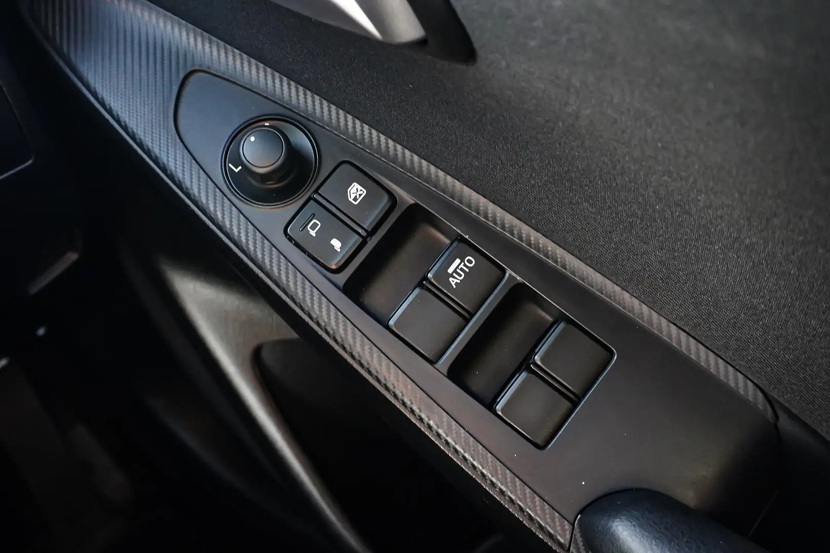 2019 Mazda 2 Gallery Image 24