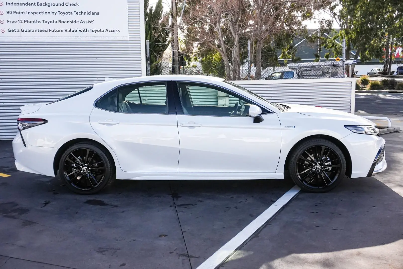 2024 Toyota Camry Gallery Image 4