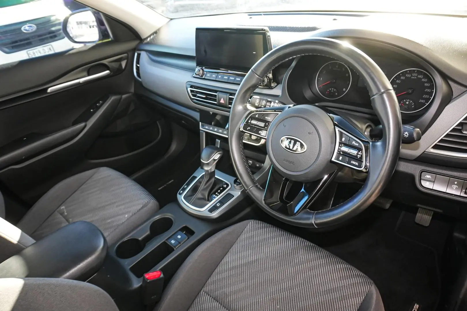 2020 Kia Seltos Gallery Image 15