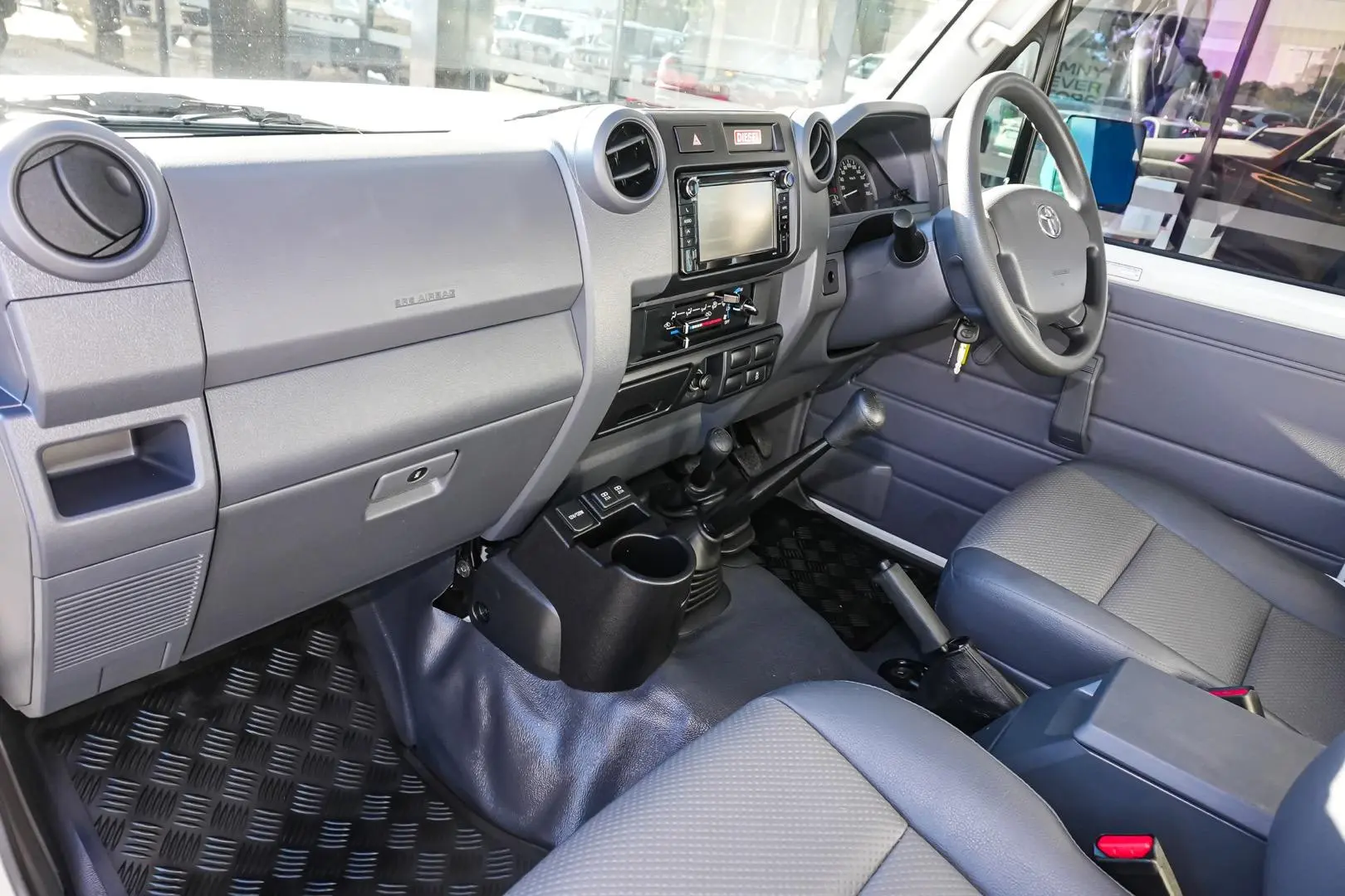 2023 Toyota Landcruiser Gallery Image 12