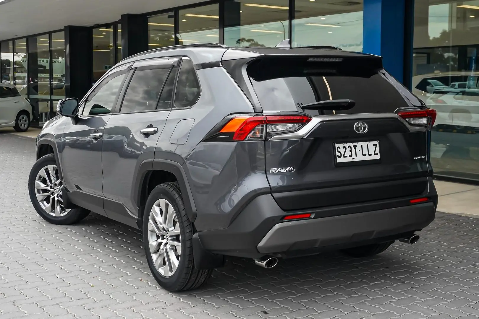 2021 Toyota RAV4 Gallery Image 3