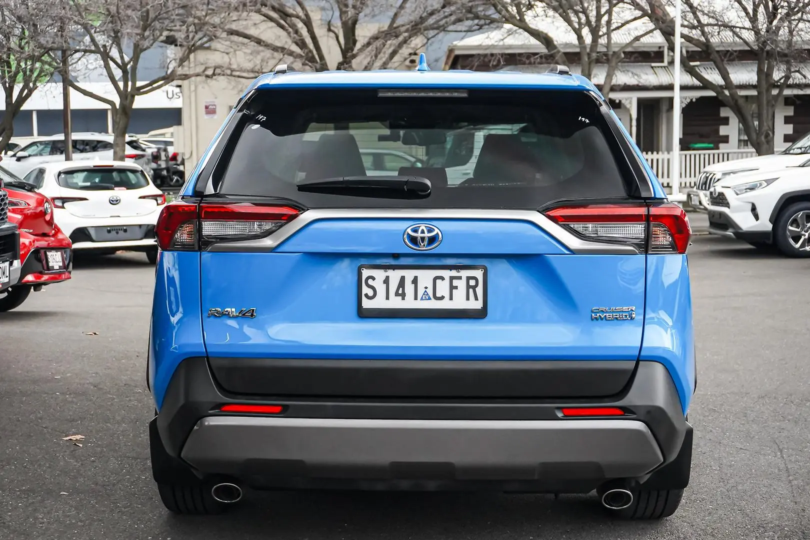 2020 Toyota RAV4 Gallery Image 5