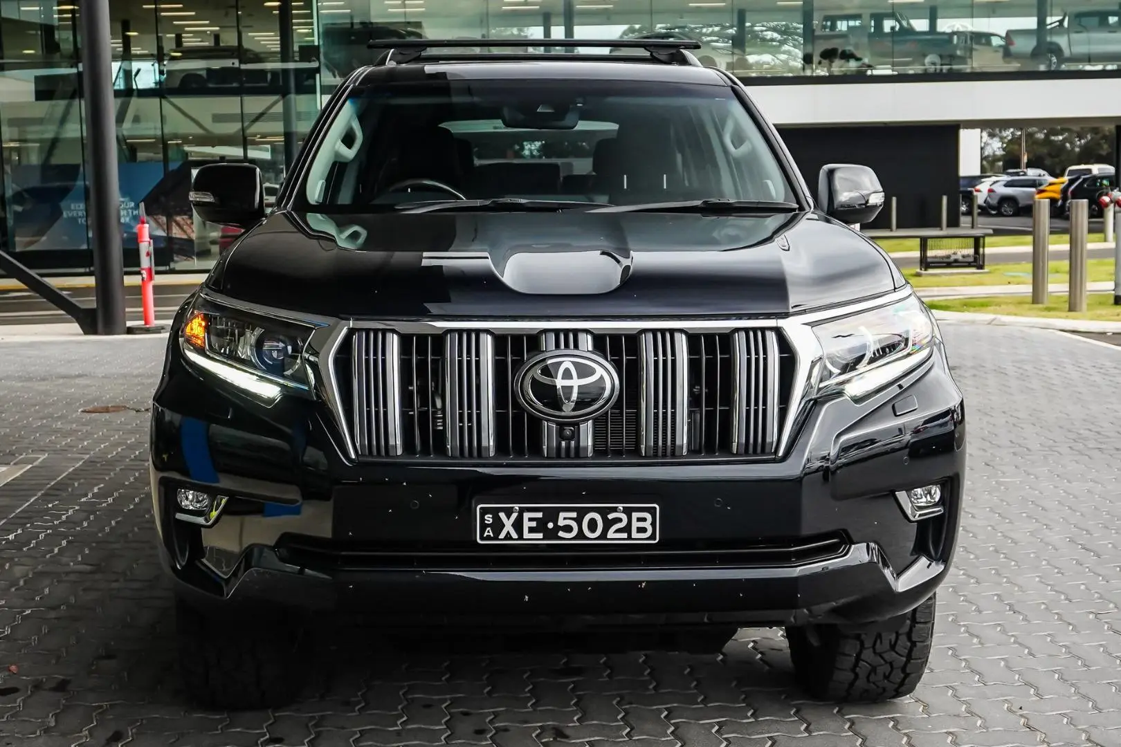 2021 Toyota Landcruiser Prado Gallery Image 4