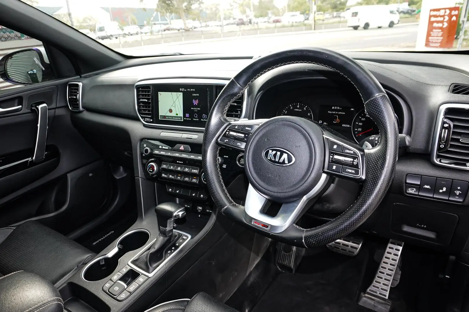 2021 Kia Sportage Gallery Image 7