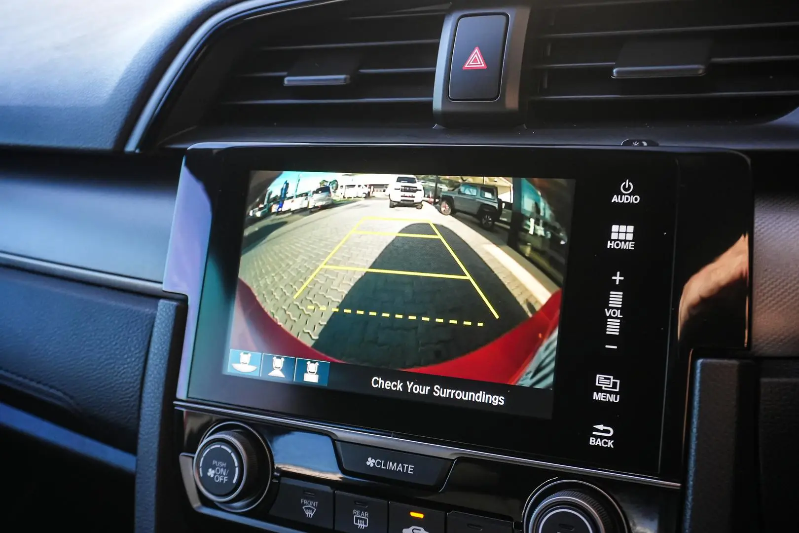 2018 Honda Civic Gallery Image 21