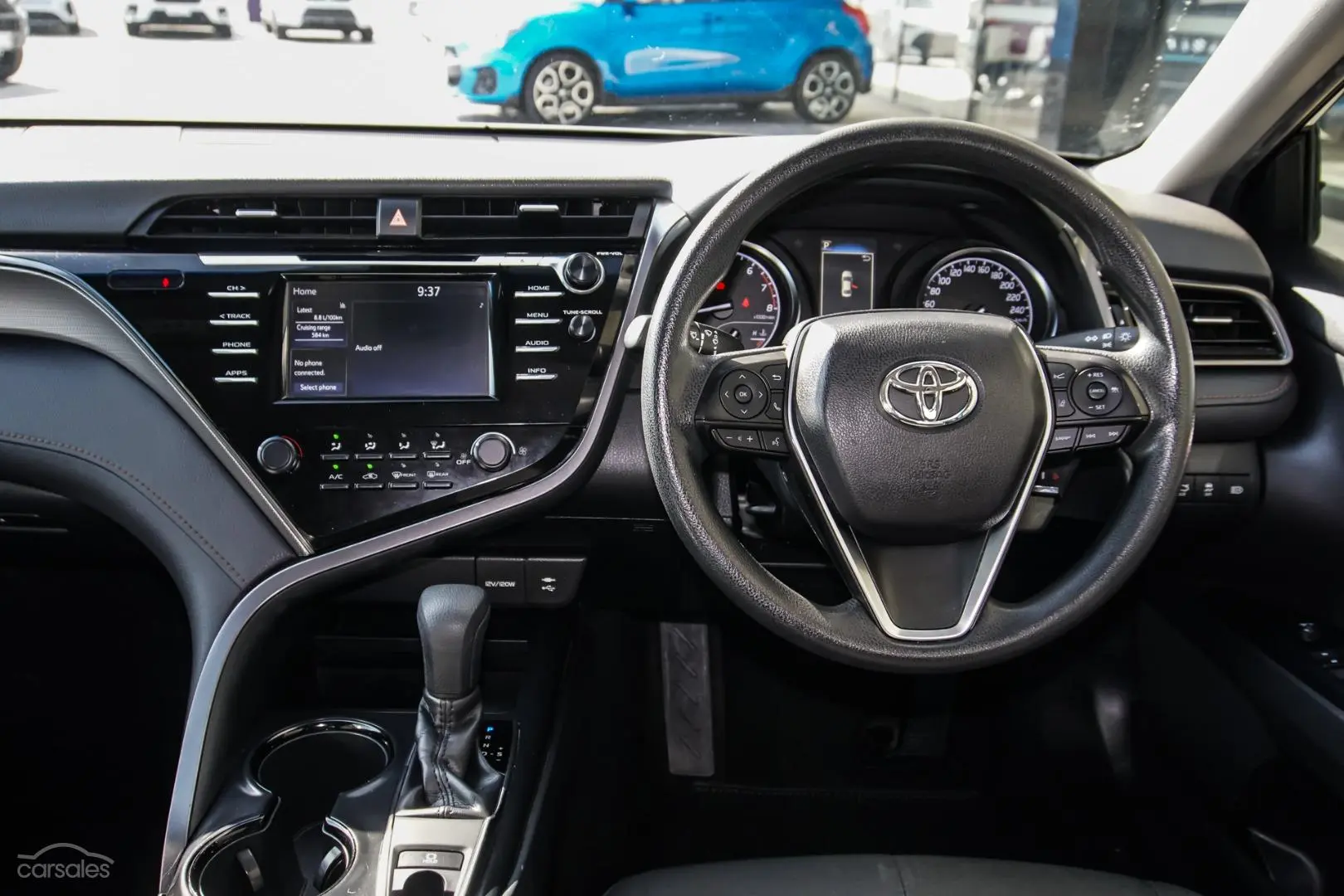 2019 Toyota Camry Image 8