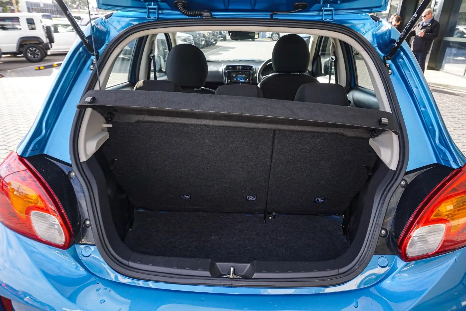 2021 Mitsubishi Mirage Gallery Image 11