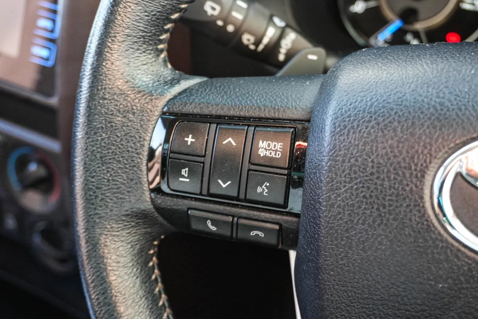 2016 Toyota Fortuner Gallery Image 18