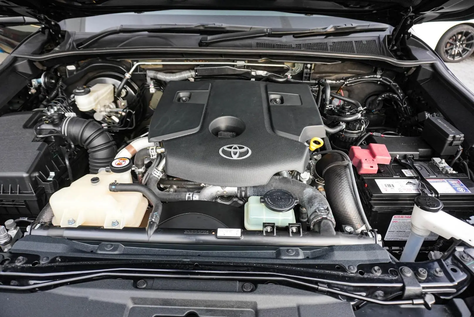 2022 Toyota Hilux Gallery Image 25