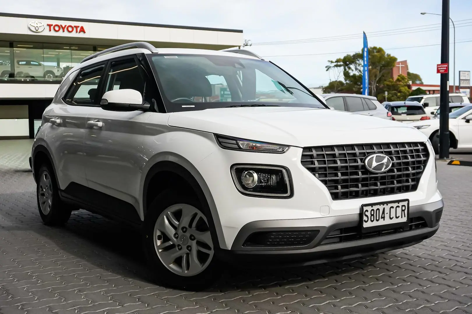 2019 Hyundai Venue Gallery Image 2