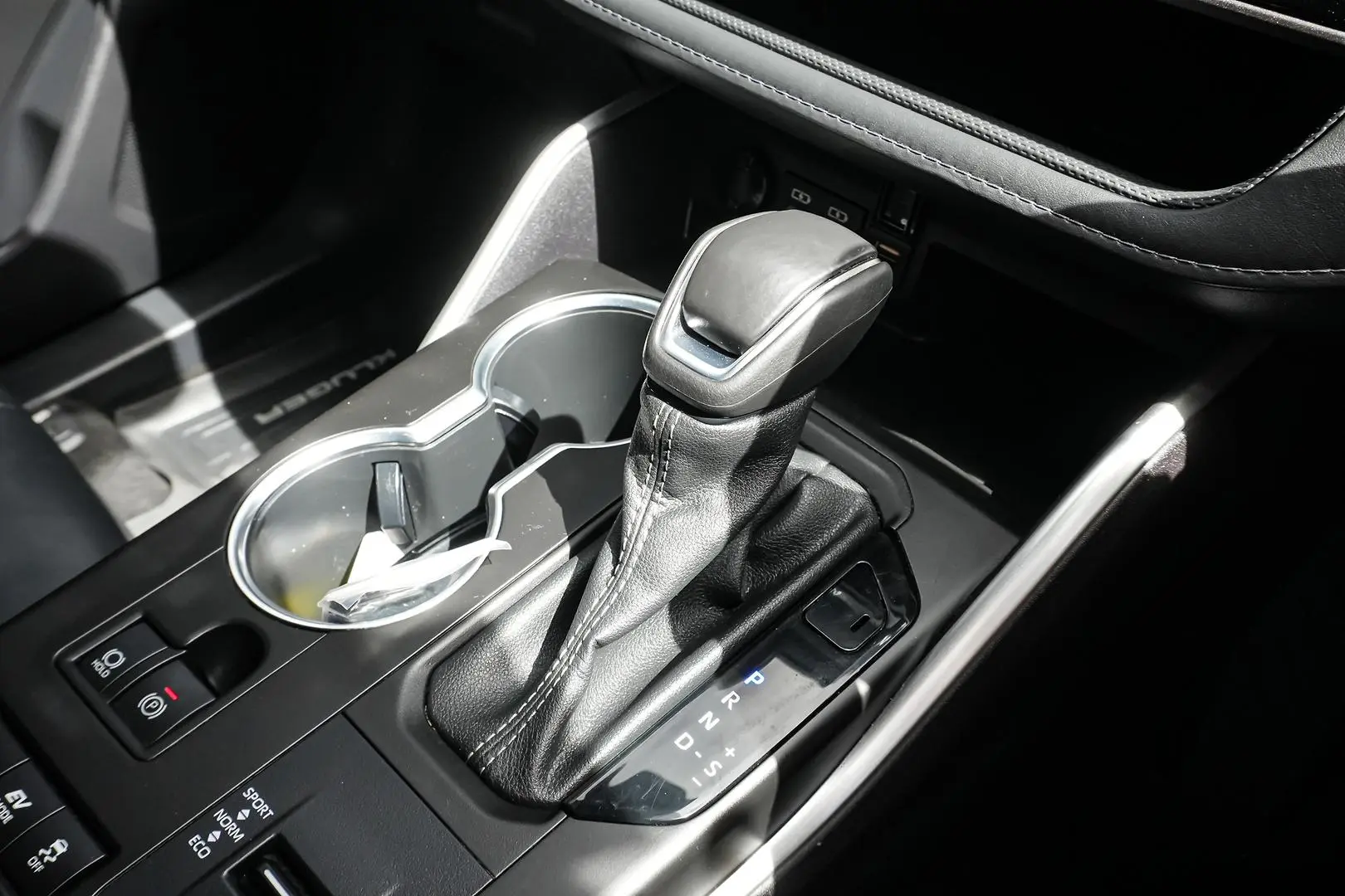 2022 Toyota Kluger Gallery Image 18