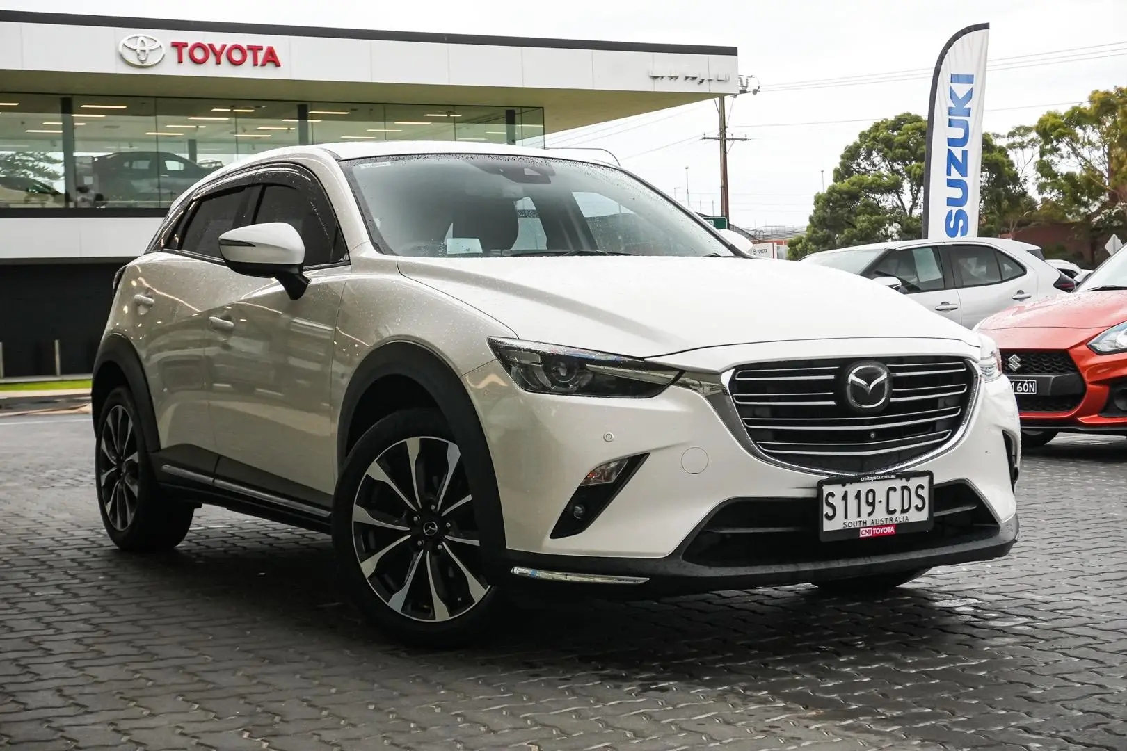 2019 Mazda CX-3 Gallery Image 2