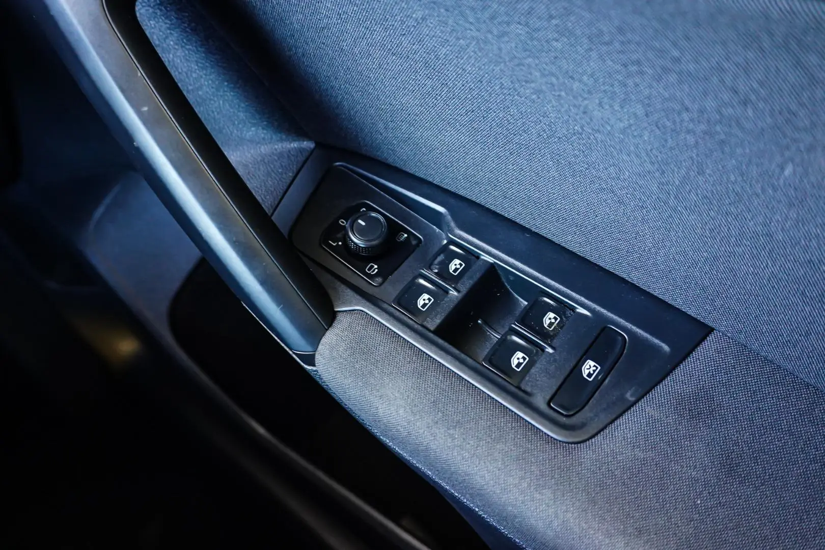 2023 Volkswagen Tiguan Gallery Image 21