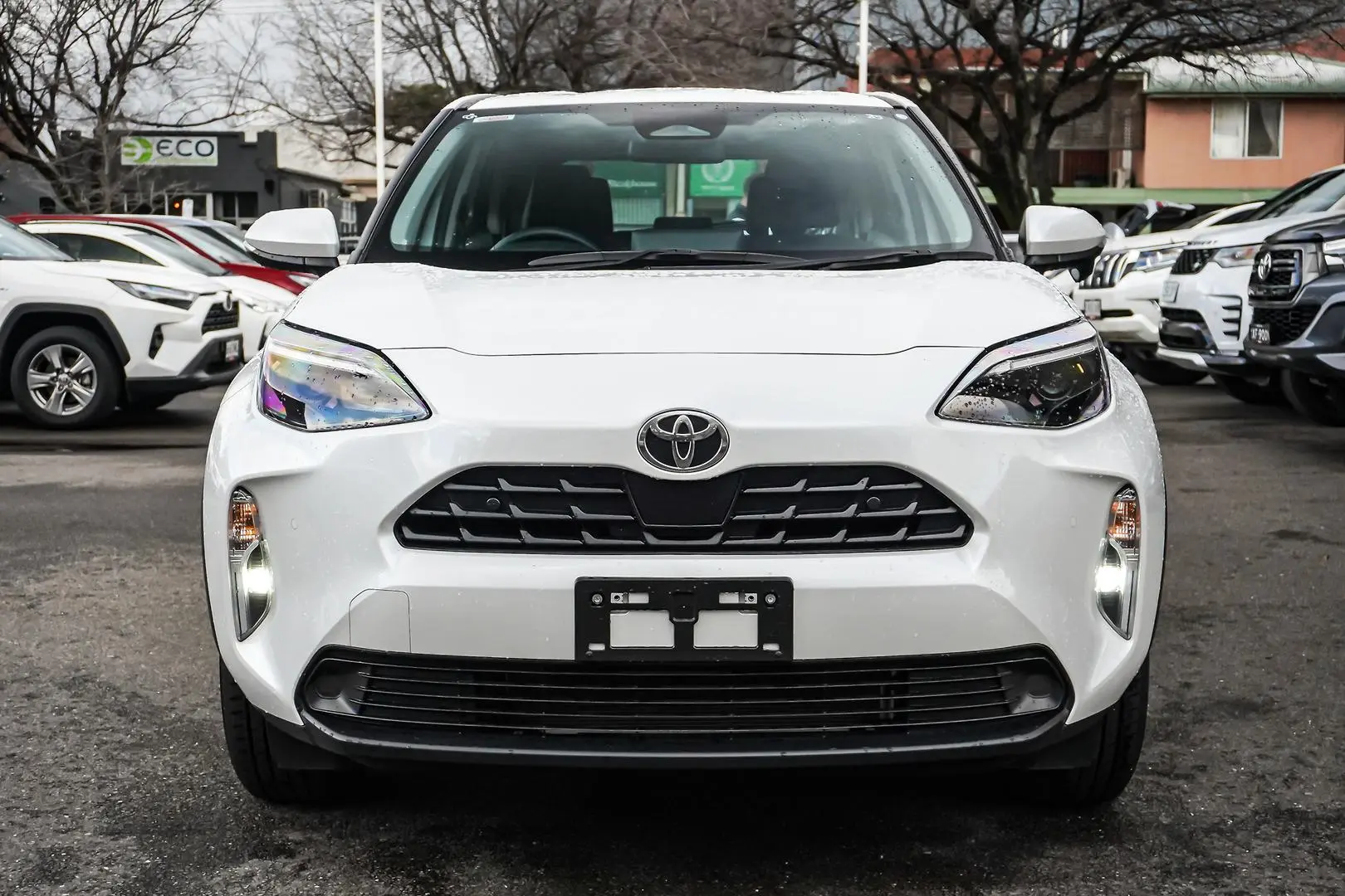 2025 Toyota Yaris Cross Gallery Image 5