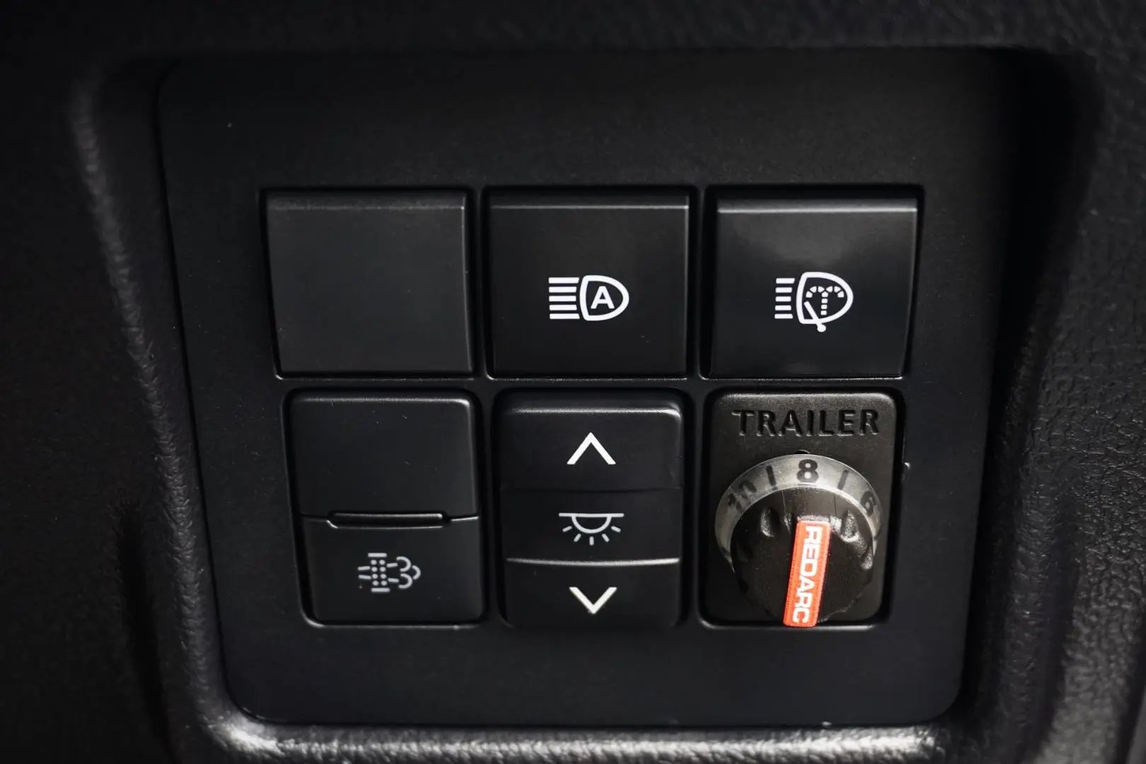 2020 Toyota Landcruiser Prado Gallery Image 25