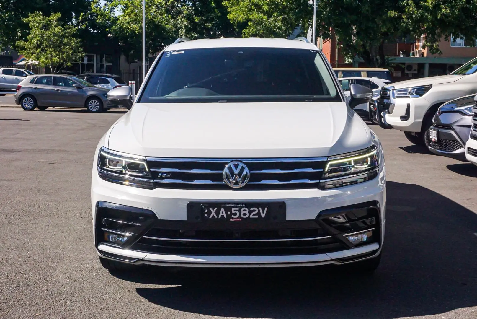 2020 Volkswagen Tiguan Gallery Image 5