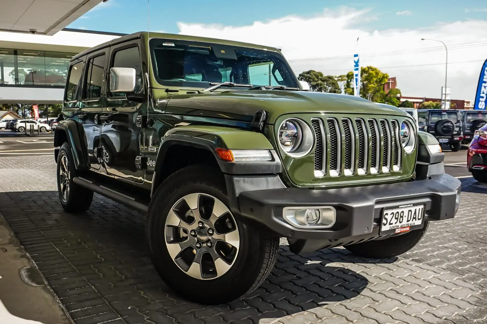2023 Jeep Wrangler Gallery Image 2