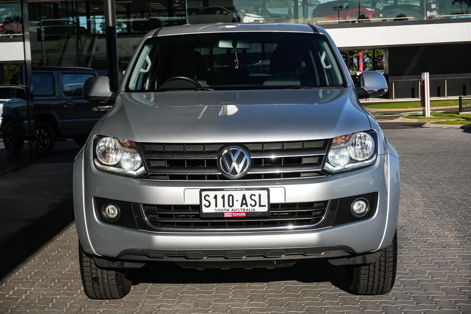 2011 Volkswagen Amarok Gallery Image 5