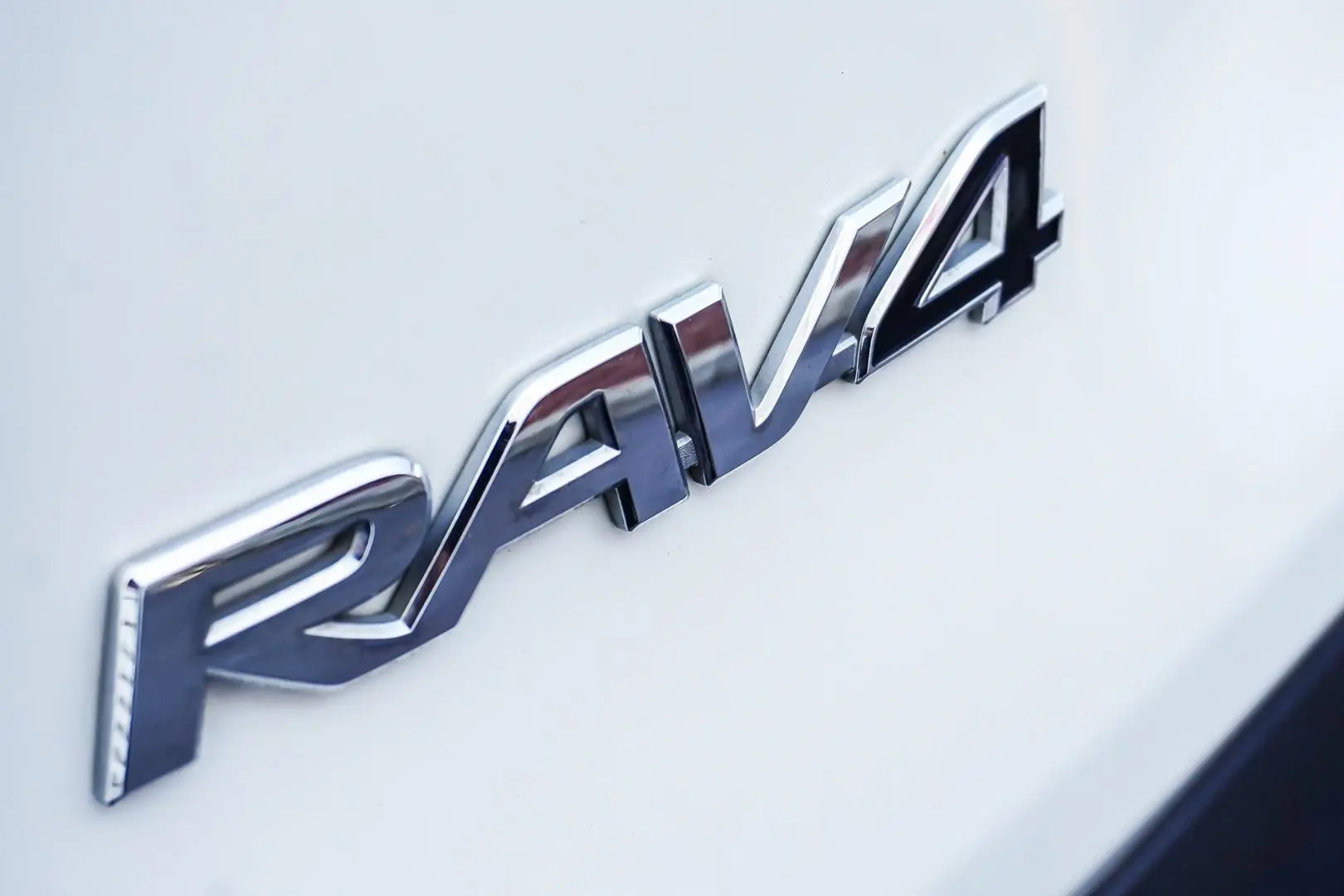 2021 Toyota RAV4 Gallery Image 17