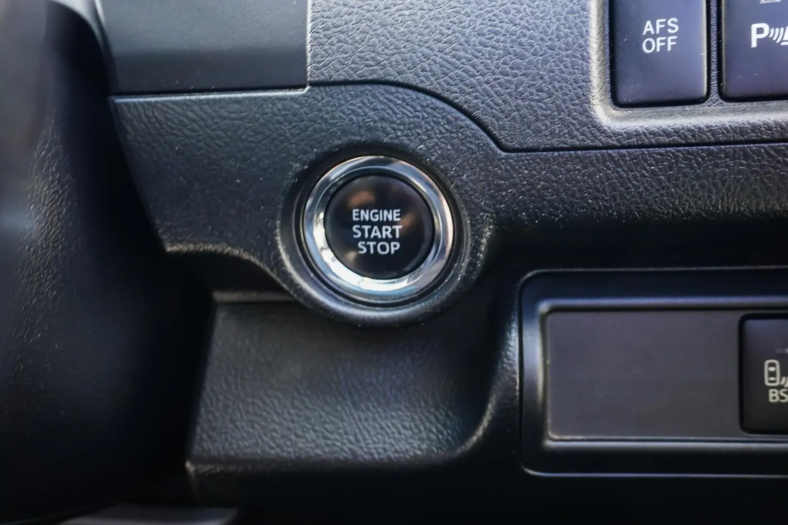 2012 Toyota Aurion Gallery Image 21