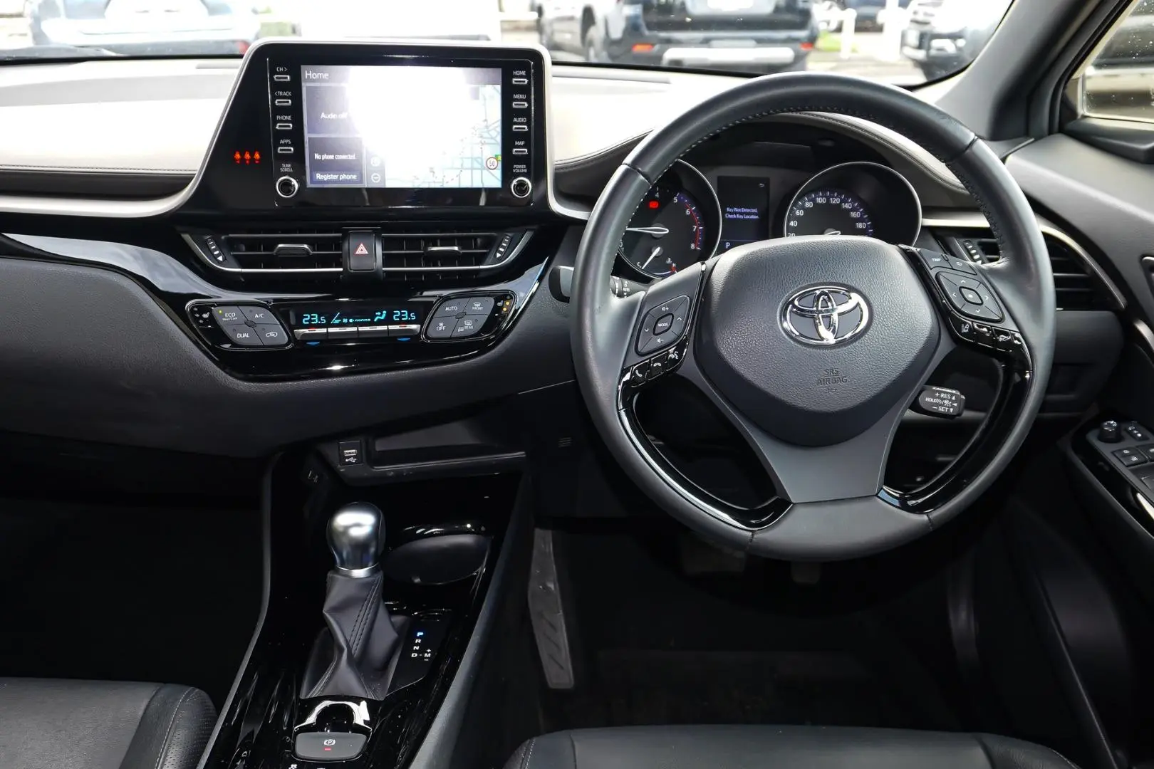 2019 Toyota C-HR Gallery Image 9