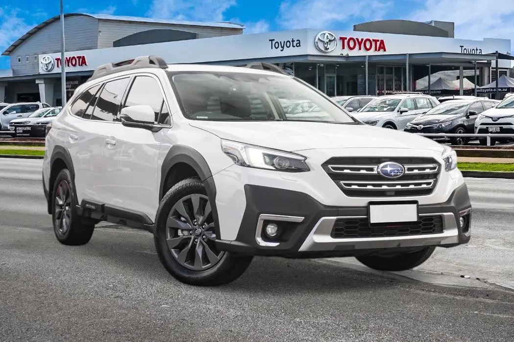 2022 Subaru Outback Gallery Image 1