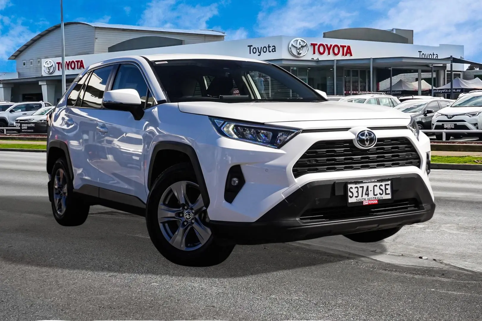 2022 Toyota RAV4 Gallery Image 1