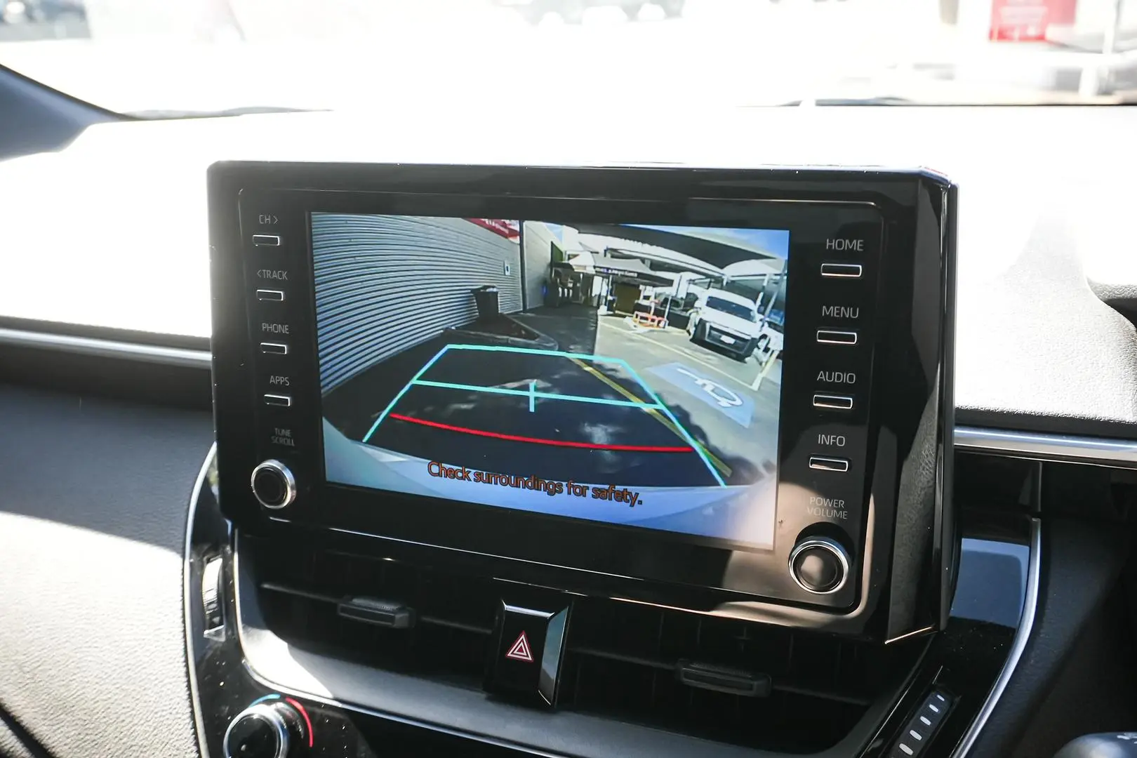 2019 Toyota Corolla Gallery Image 21