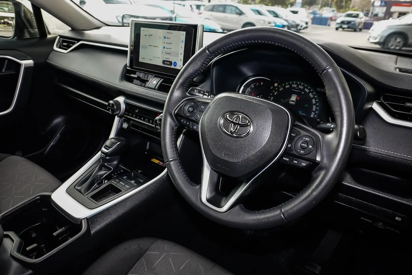 2024 Toyota RAV4 Gallery Image 6