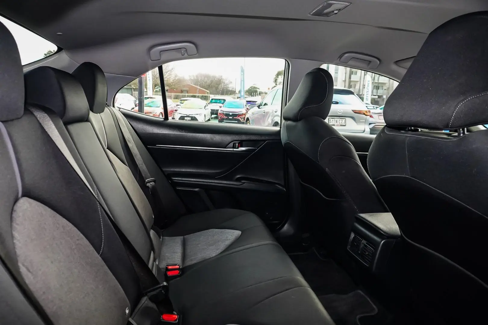 2021 Toyota Camry Gallery Image 7