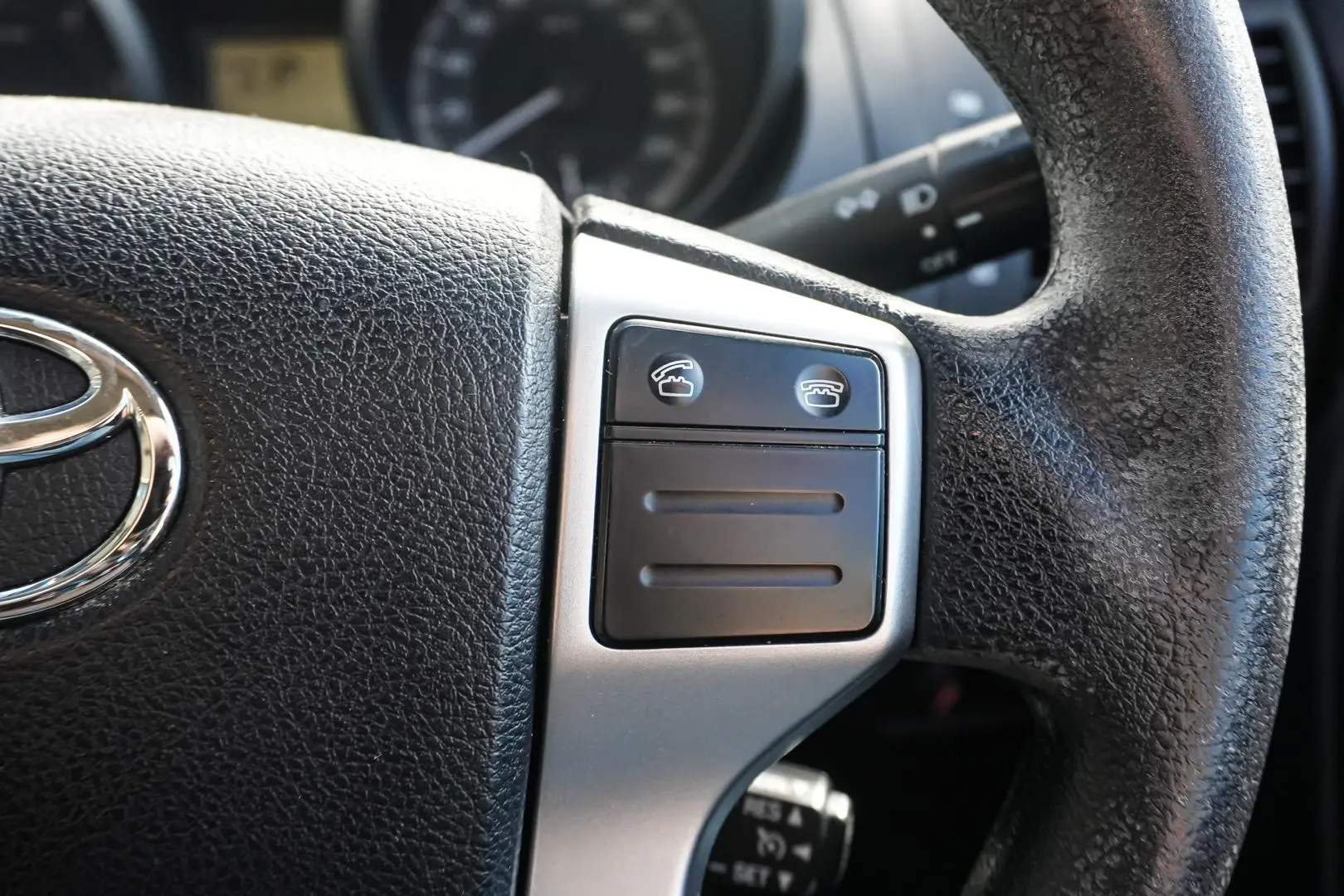2015 Toyota Landcruiser Prado Gallery Image 20
