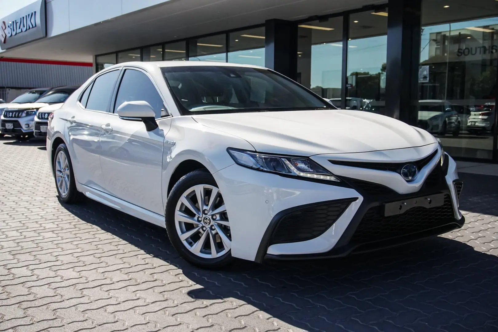 2021 Toyota Camry Gallery Image 1