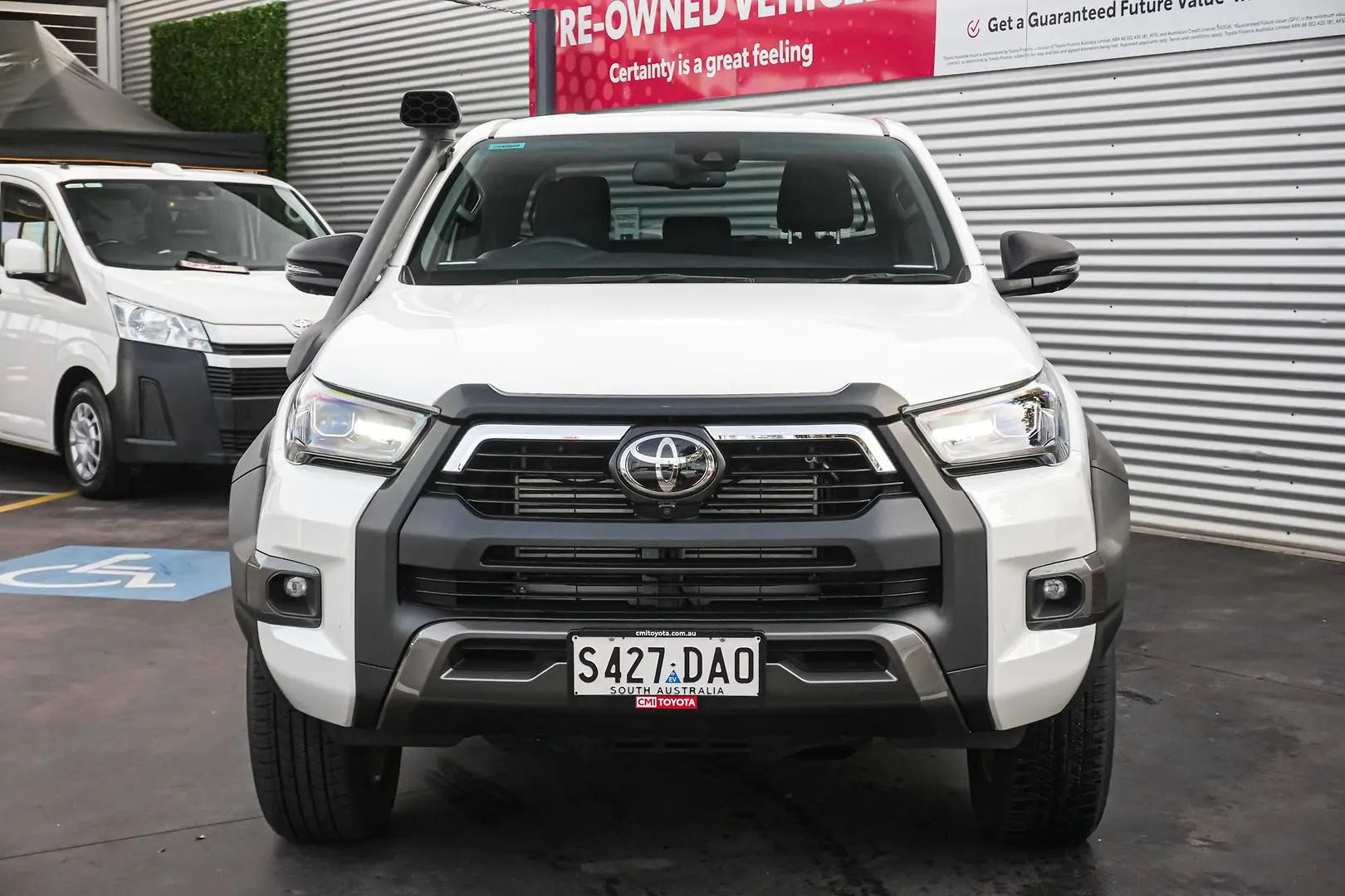 2024 Toyota Hilux Gallery Image 5