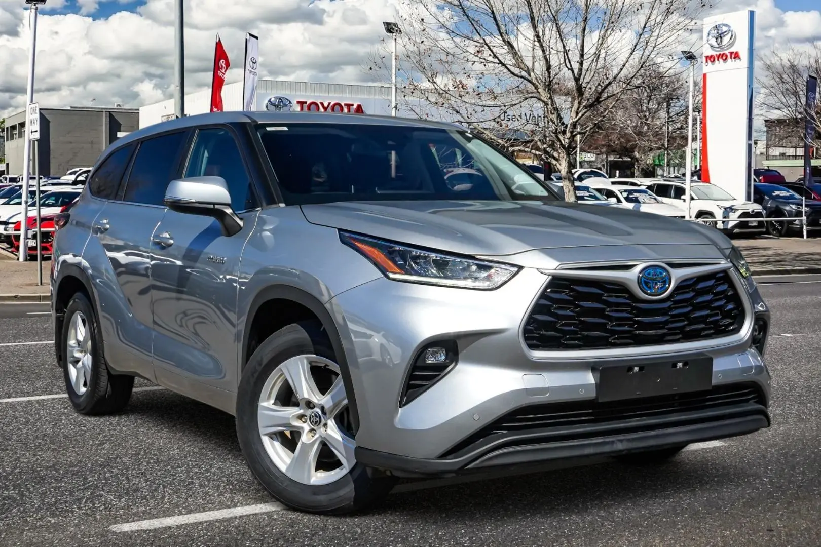2023 Toyota Kluger Image