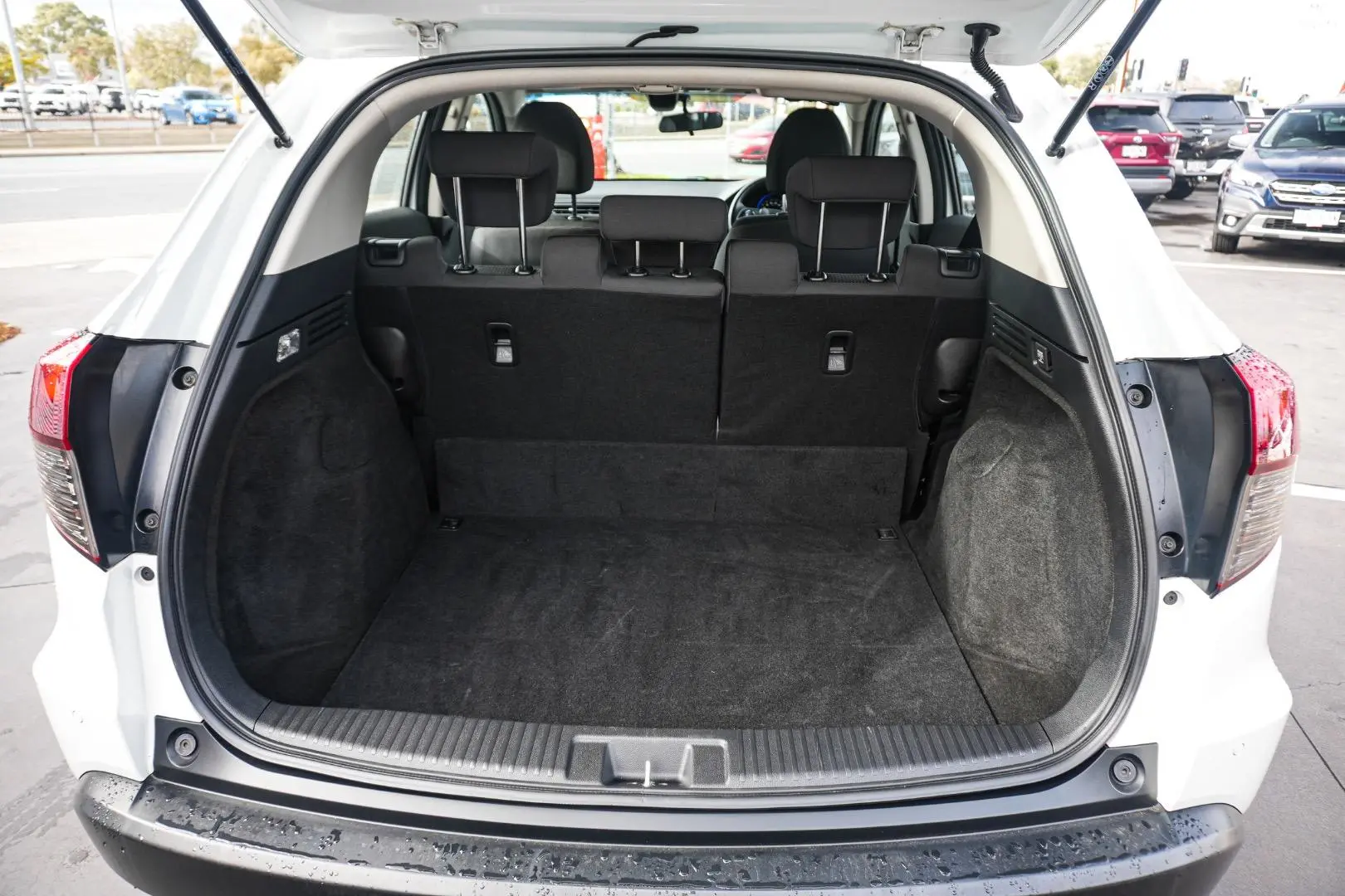 2020 Honda HR-V Gallery Image 11