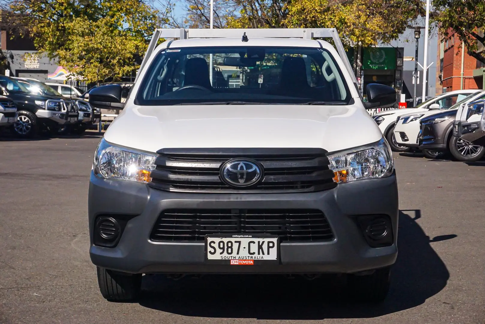 2021 Toyota Hilux Gallery Image 5