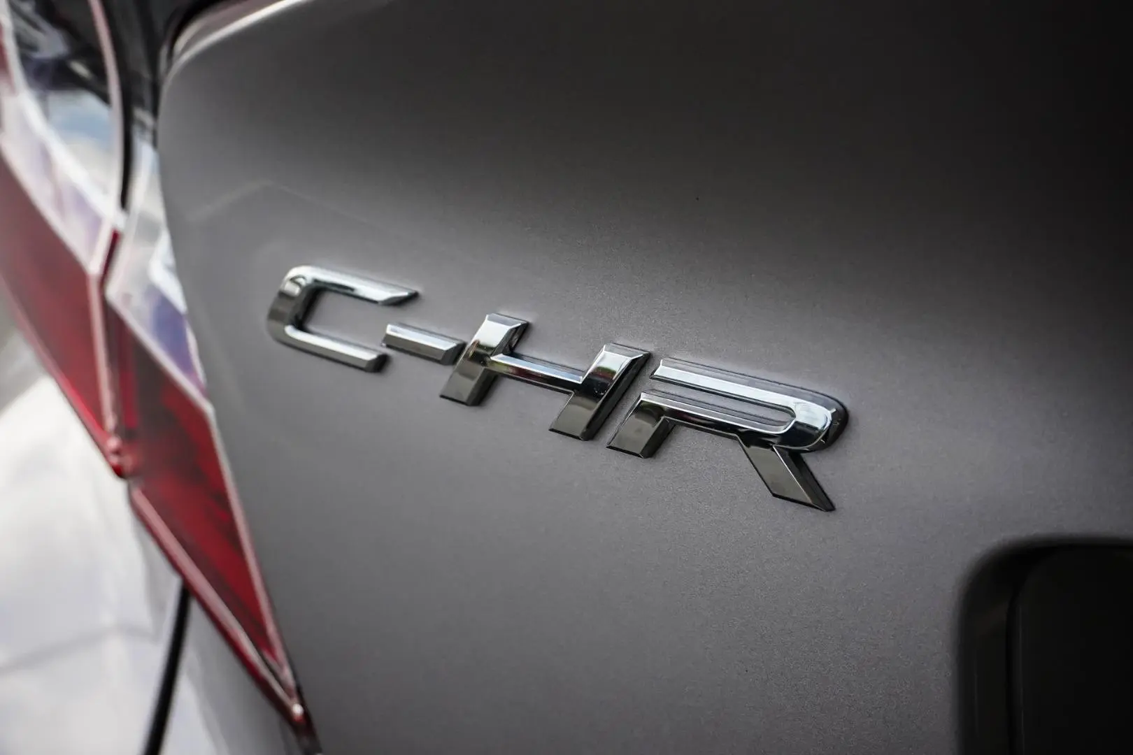 2019 Toyota C-HR Gallery Image 17