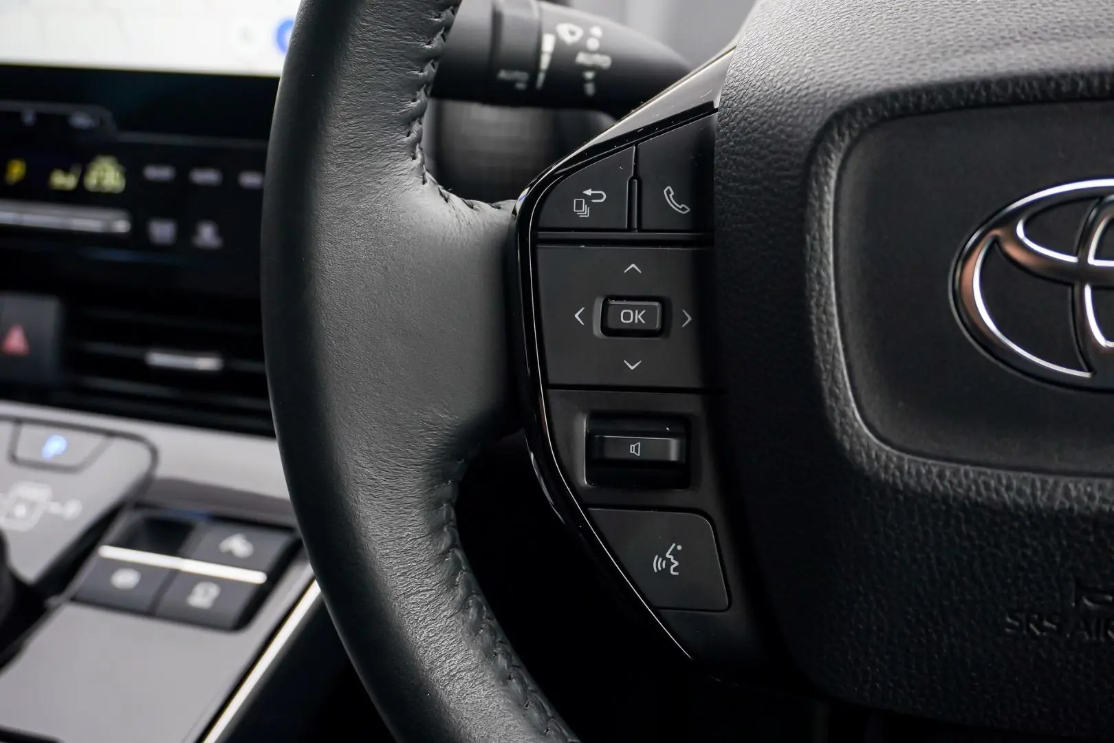 2024 Toyota bZ4X Gallery Image 19