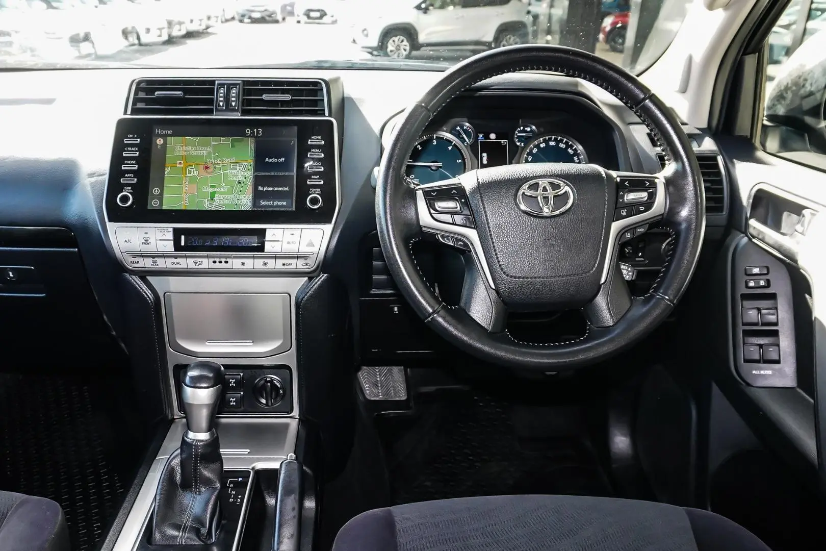 2020 Toyota Landcruiser Prado Gallery Image 8
