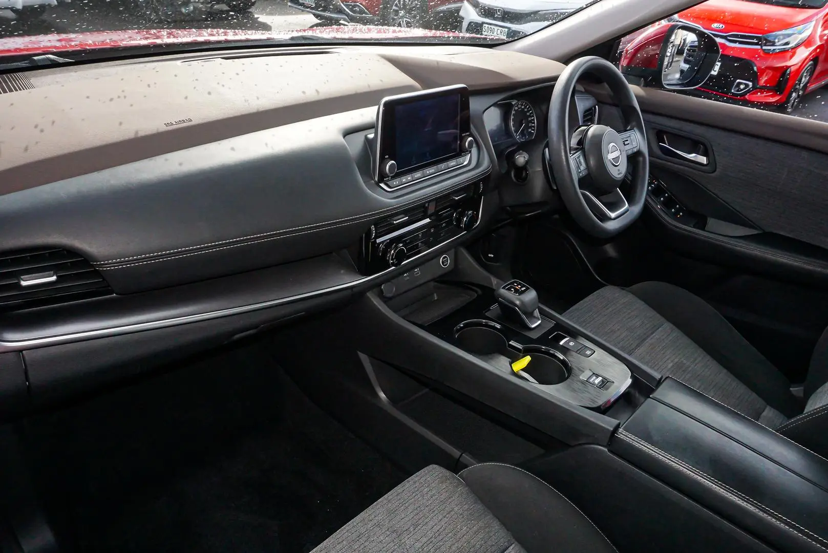 2022 Nissan X-TRAIL Gallery Image 11
